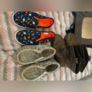 Boys shoes size 10 Dino shoes sold.